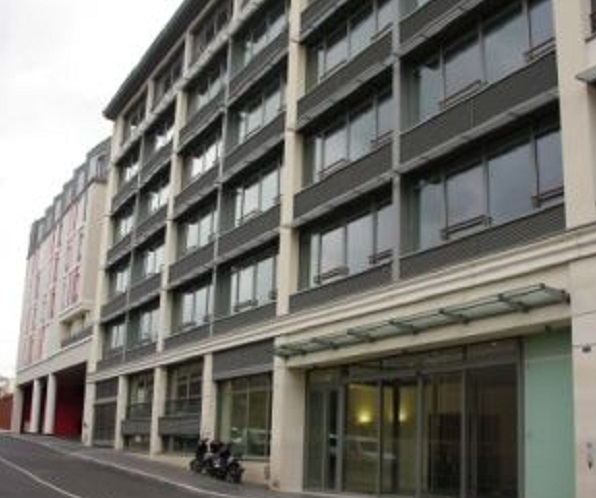 Façade du tribunal administratif de Montreuil