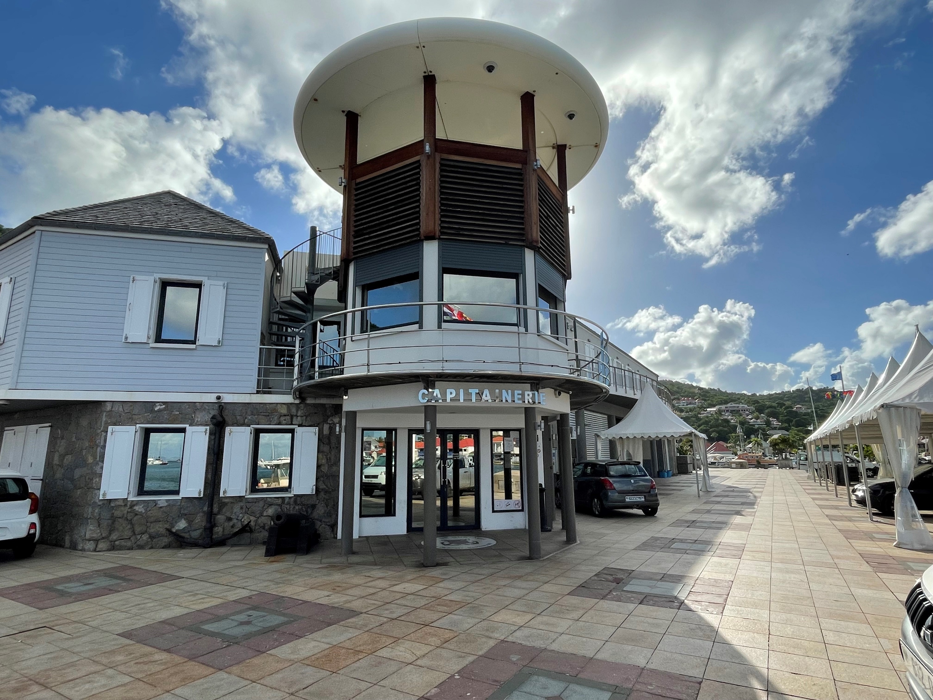 Une audience à SaintBarthélemy Conseil d'État