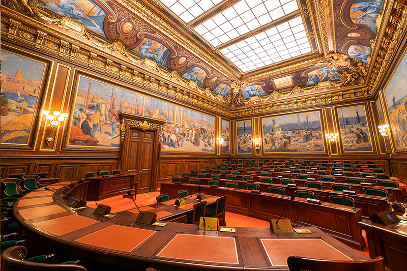 [Revoir] Rentrée solennelle de la conférence du stage des avocats au