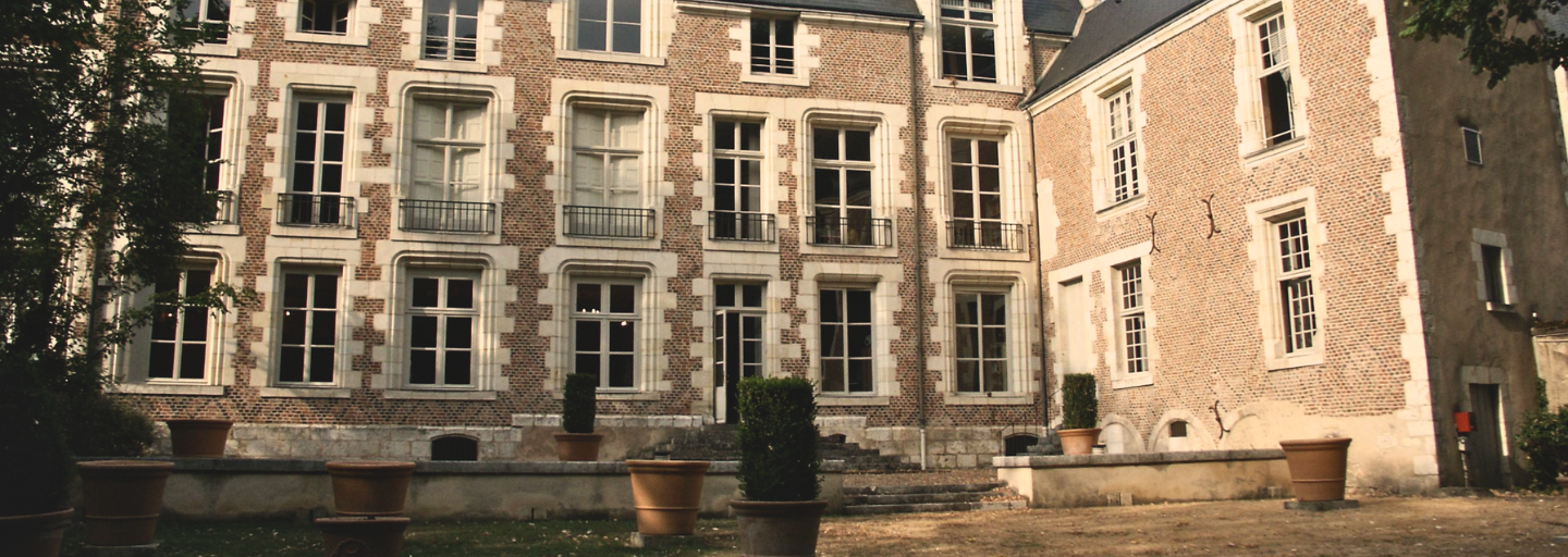 Façade du tribunal administratif d"Orléans