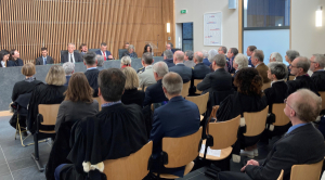 audience-solennelle2.jpg